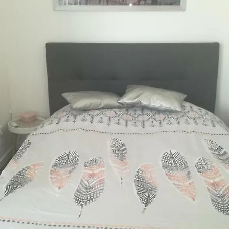 Quarto em Acomodações Particulares La Casita De Vanessa Changé